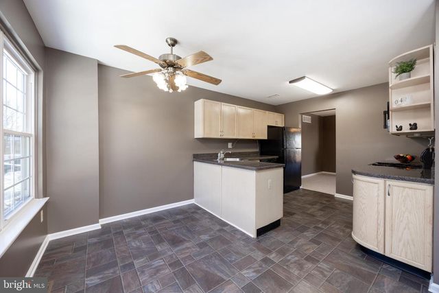 113 YELLOW WOOD CT, Collegeville, PA 19426