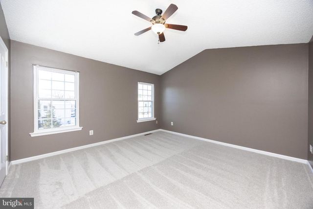 113 YELLOW WOOD CT, Collegeville, PA 19426