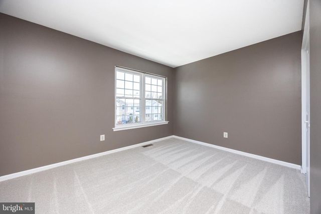 113 YELLOW WOOD CT, Collegeville, PA 19426