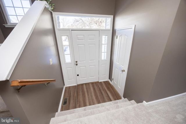 113 YELLOW WOOD CT, Collegeville, PA 19426