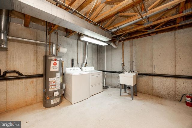 113 YELLOW WOOD CT, Collegeville, PA 19426