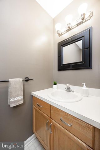 113 YELLOW WOOD CT, Collegeville, PA 19426