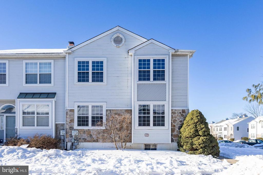 113 YELLOW WOOD CT, Collegeville, PA 19426