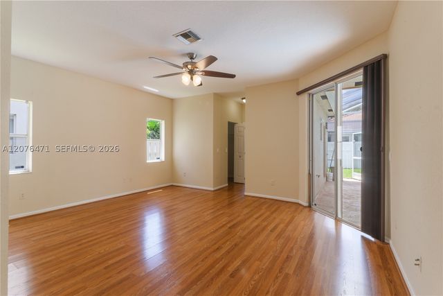 10256 NW 53rd Ct, Coral Springs, FL 33076