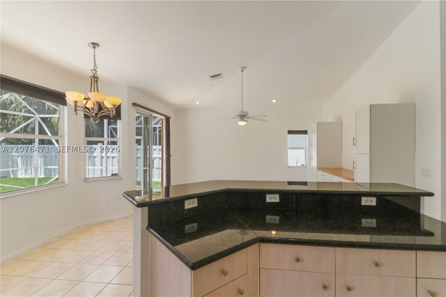 10256 NW 53rd Ct, Coral Springs, FL 33076