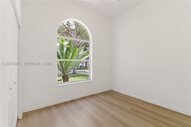 10256 NW 53rd Ct, Coral Springs, FL 33076