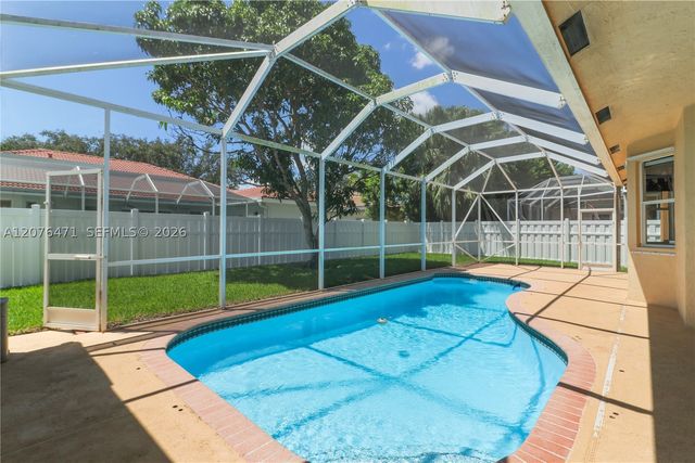 10256 NW 53rd Ct, Coral Springs, FL 33076