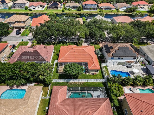 10256 NW 53rd Ct, Coral Springs, FL 33076