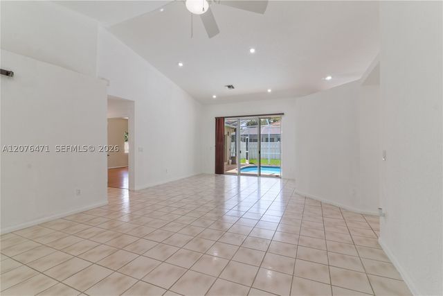 10256 NW 53rd Ct, Coral Springs, FL 33076