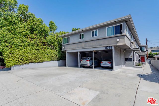 11749 Riverside Drive 6, Valley Village, CA 91607