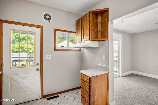 1027 Wright Avenue, Toledo, OH 43609