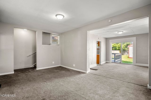 1027 Wright Avenue, Toledo, OH 43609
