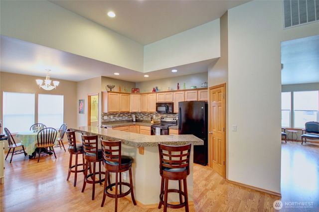 1902 Tundra Loop, Mount Vernon, WA 98273