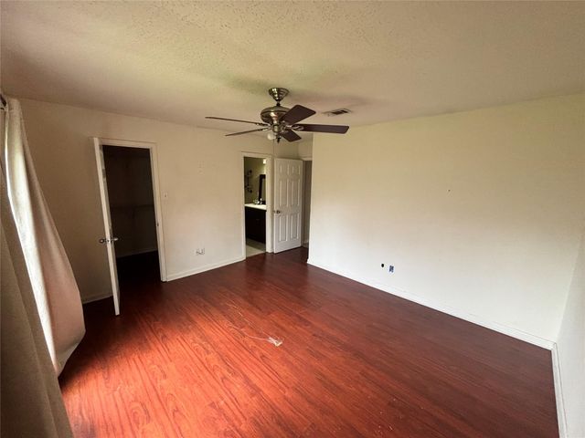 13315 Whitchurch Way, Houston, TX 77015