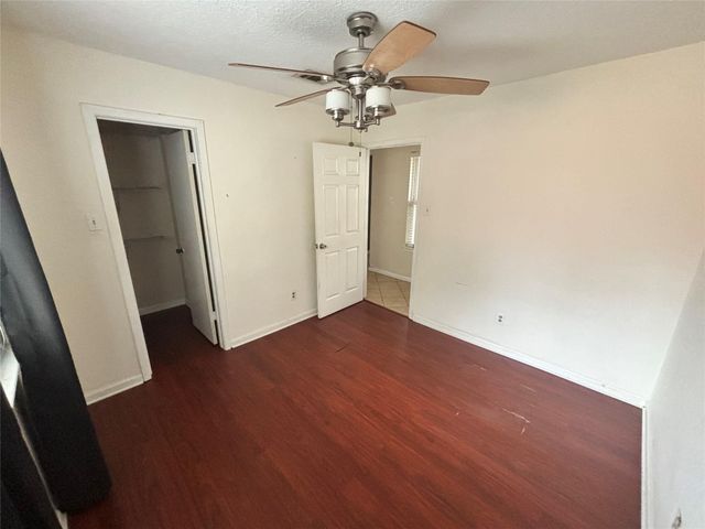 13315 Whitchurch Way, Houston, TX 77015