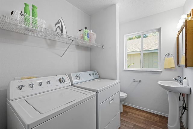 2424 W Dean Ave, Spokane, WA 99201