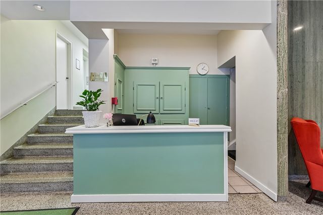 144 N Dithridge Street 207, Oakland, PA 15213