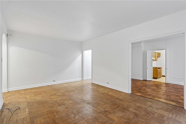144 N Dithridge Street 207, Oakland, PA 15213