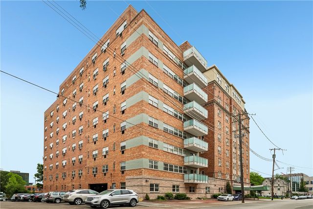 144 N Dithridge Street 207, Oakland, PA 15213