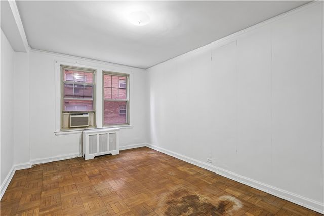 144 N Dithridge Street 207, Oakland, PA 15213