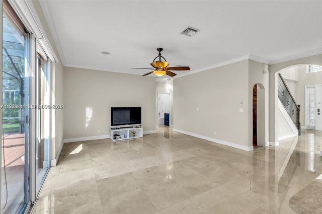 4499 W Whitewater Ave, Weston, FL 33332