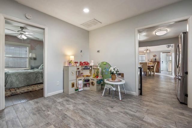 315 Kimble St, Modesto, CA 95354