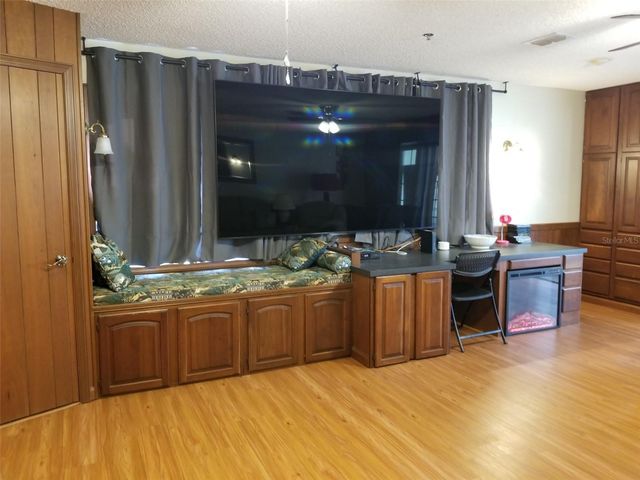 2051 VISTA DEL SOL CIRCLE 201, Lutz, FL 33558