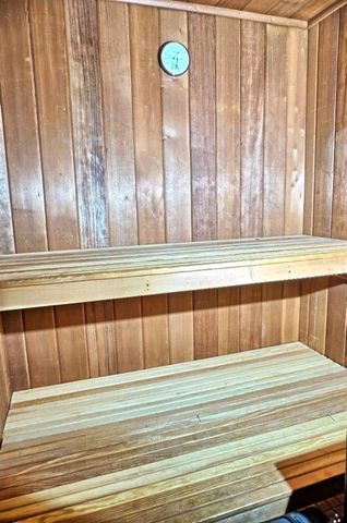 2051 VISTA DEL SOL CIRCLE 201, Lutz, FL 33558