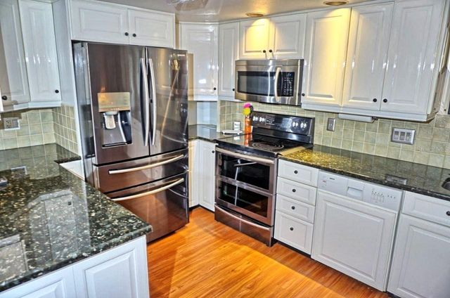 2051 VISTA DEL SOL CIRCLE 201, Lutz, FL 33558