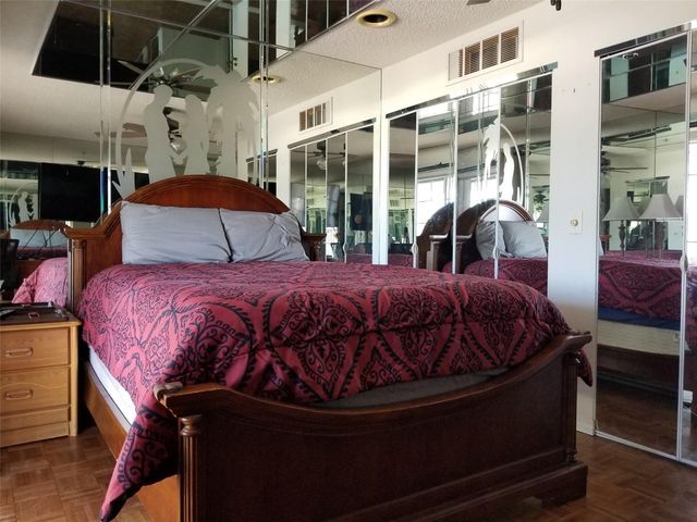 2051 VISTA DEL SOL CIRCLE 201, Lutz, FL 33558