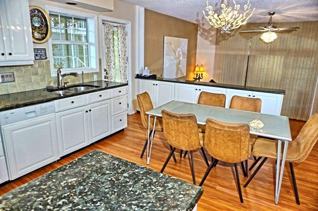 2051 VISTA DEL SOL CIRCLE 201, Lutz, FL 33558