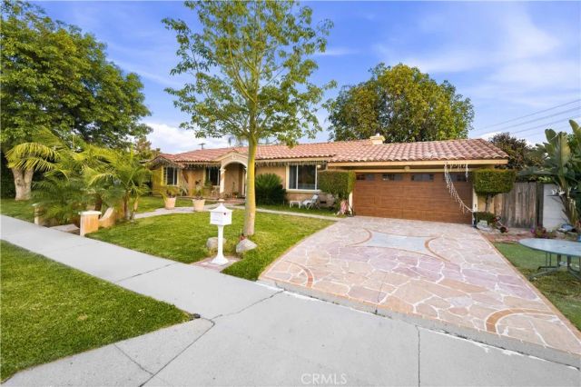 15608 Harvest Street, Granada Hills, CA 91344