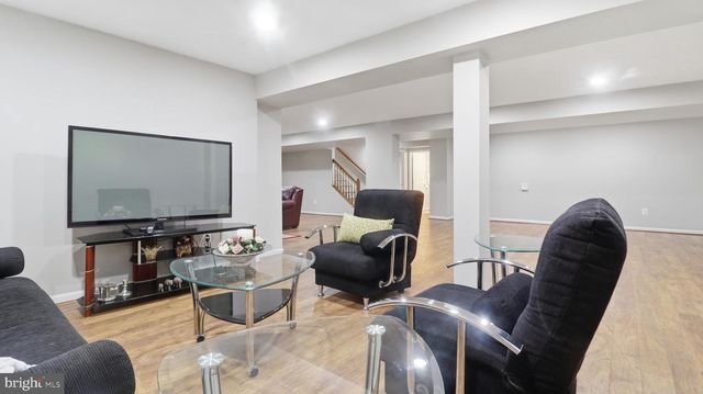 11003 COUNTRY CLUB RD, New Market, MD 21774