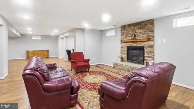 11003 COUNTRY CLUB RD, New Market, MD 21774