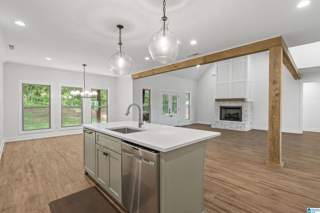 385 JACOBS LOOP, Trussville, AL 35173