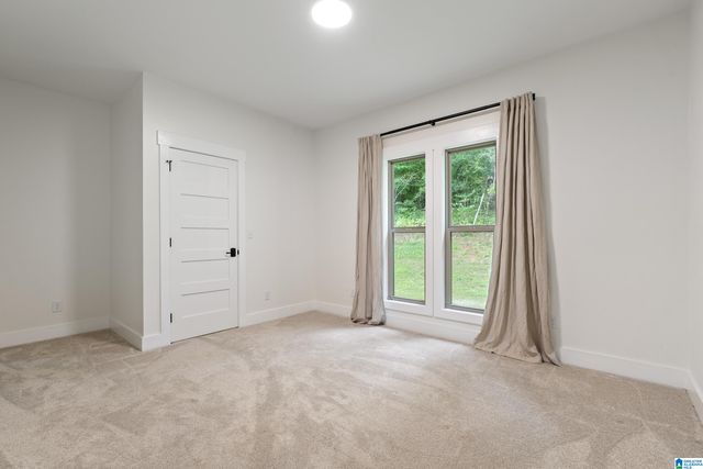385 JACOBS LOOP, Trussville, AL 35173