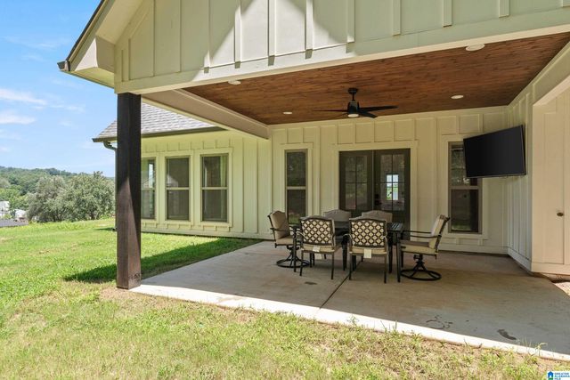 385 JACOBS LOOP, Trussville, AL 35173