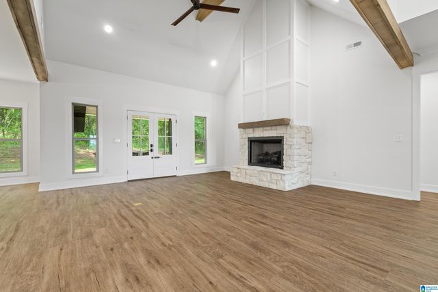 385 JACOBS LOOP, Trussville, AL 35173