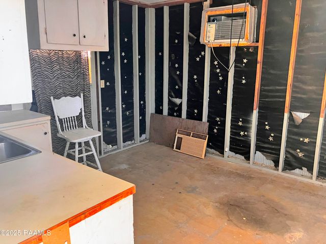 107 Saint Nicholas Drive, Lafayette, LA 70506