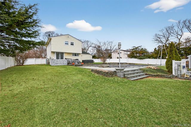 11 Dorchester Drive, Coram, NY 11727