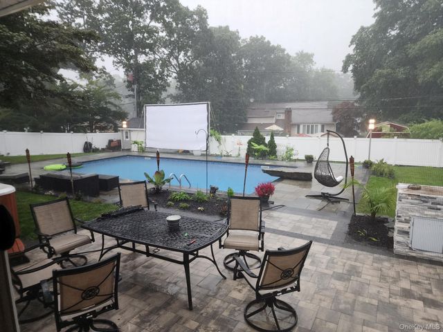 11 Dorchester Drive, Coram, NY 11727