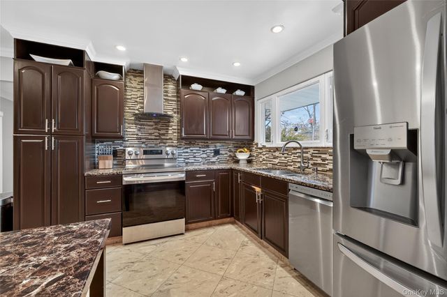 11 Dorchester Drive, Coram, NY 11727