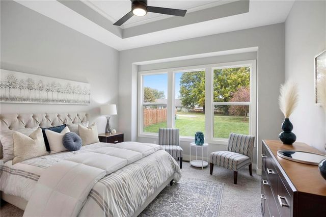 17135 S Barstow Street, Olathe, KS 66062