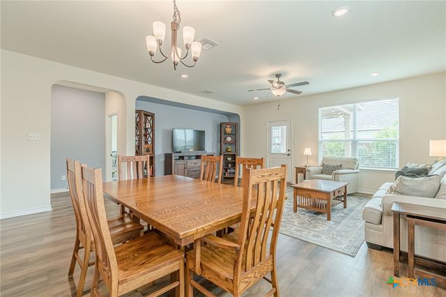 1939 Kyle Way, New Braunfels, TX 78130