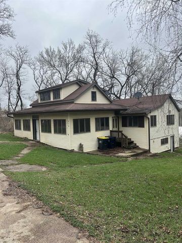 212 Center Avenue, Necedah, WI 54646