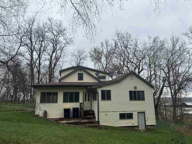 212 Center Avenue, Necedah, WI 54646