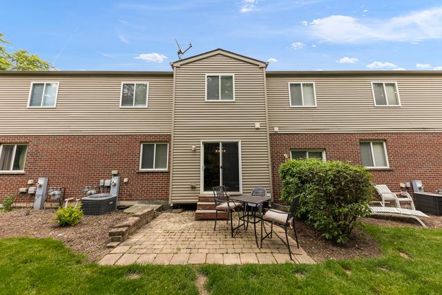 16629 Willow Walk Drive, Lockport, IL 60441