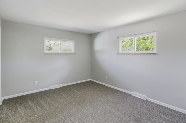 2890 Medina Avenue, Columbus, OH 43224