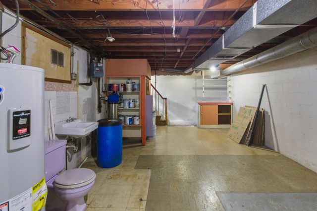 2890 Medina Avenue, Columbus, OH 43224