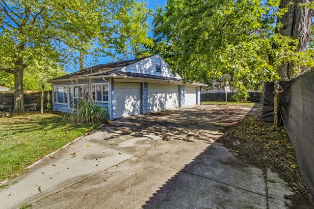 2890 Medina Avenue, Columbus, OH 43224